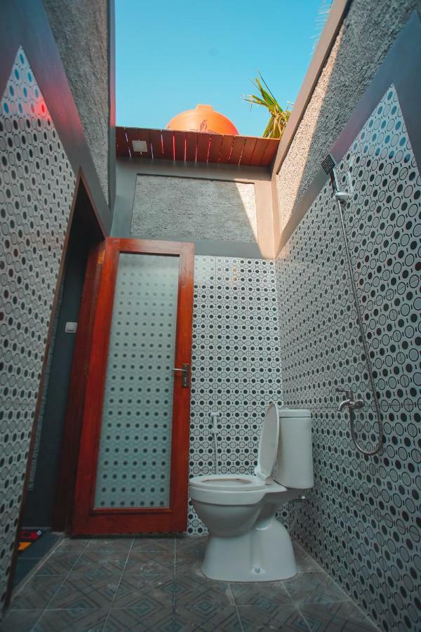 E2 Guest House カリムンジャワ エクステリア 写真